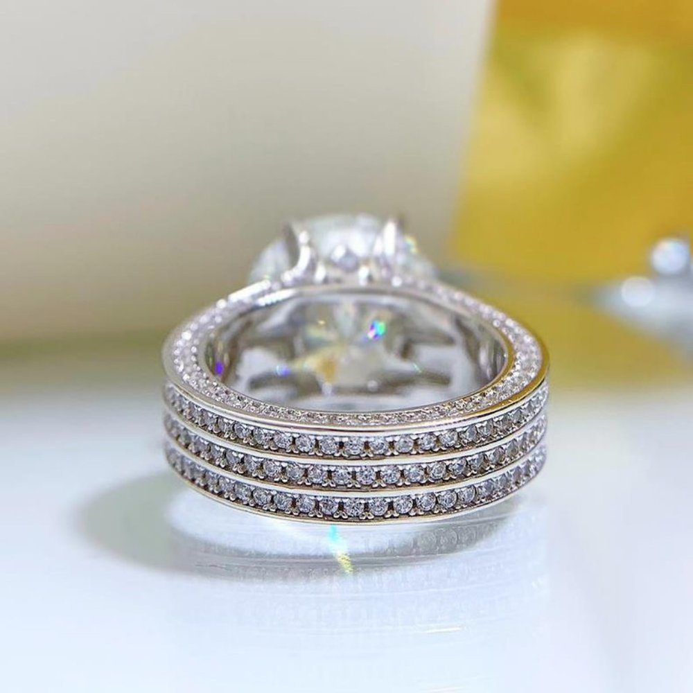 Certified 10ct. t.w. Moissanite Diamond Solitaire Luxury Engagement Ring NEW - Picture 5 of 16